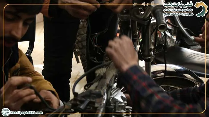 آموزش تعمیرات موتور سیکلت فنی حرفه ای